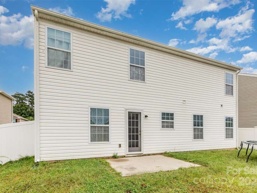 1029 Sundance Drive, Gastonia, NC 28054.  MLS# CAR4303108, YatesRealty ID 83. 