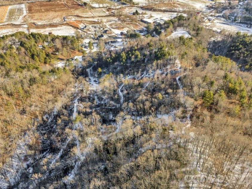 3606 NC Highway 194 None, Sugar Grove, NC 28679.  MLS# CAR4327655, YatesRealty ID 830. Extensive trail system