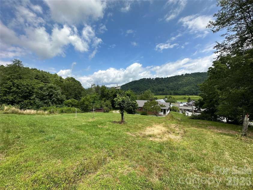 3606 NC Highway 194 None, Sugar Grove, NC 28679.  MLS# CAR4327655, YatesRealty ID 830. Usable yards!