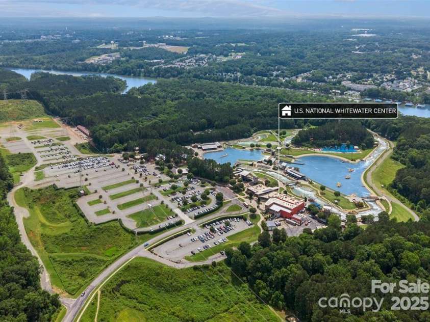 8017 Joy Crossing Lane, Charlotte, NC 28214.  MLS# CAR4280829, YatesRealty ID 830. 