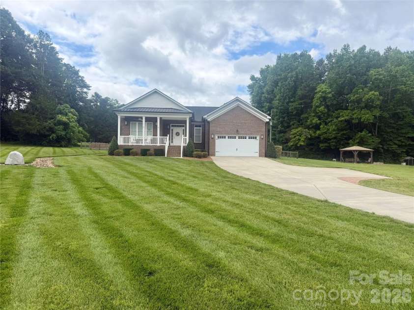 1296 Ben Black Road, Midland, NC 28107.  MLS# CAR4349291, YatesRealty ID 8300. 