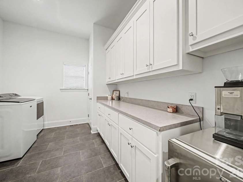 1296 Ben Black Road, Midland, NC 28107.  MLS# CAR4349291, YatesRealty ID 8300. Laundry Room