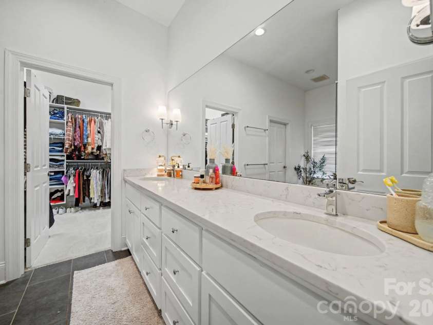 1296 Ben Black Road, Midland, NC 28107.  MLS# CAR4349291, YatesRealty ID 8300. Primary Bathroom