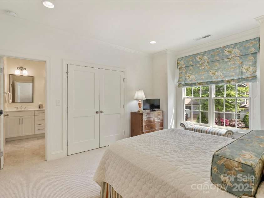 2616 Colton Drive, Charlotte, NC 28211.  MLS# CAR4245774, YatesRealty ID 8300. Bedroom 3
