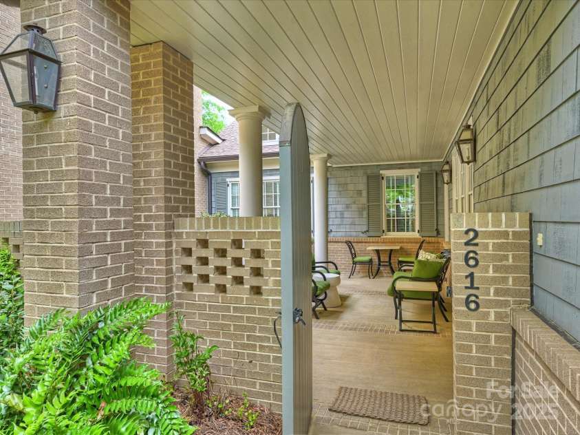 2616 Colton Drive, Charlotte, NC 28211.  MLS# CAR4245774, YatesRealty ID 8300. Front Entry