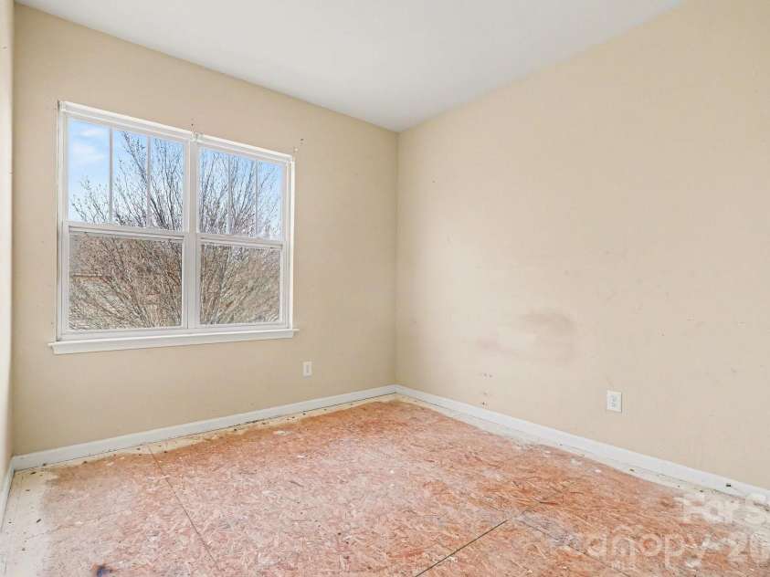 4008 Wilgrove Way Drive, Charlotte, NC 28213.  MLS# CAR4355003, YatesRealty ID 8301. 