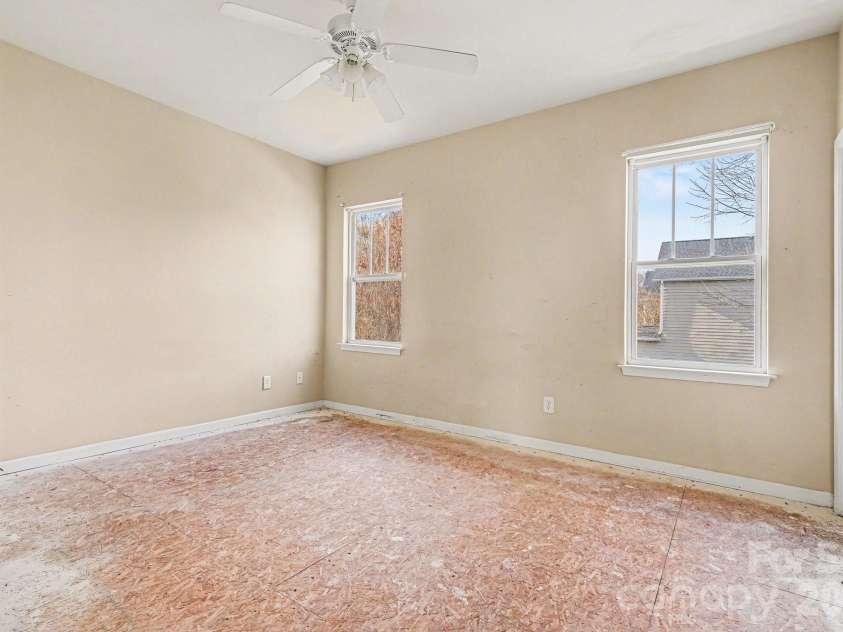 4008 Wilgrove Way Drive, Charlotte, NC 28213.  MLS# CAR4355003, YatesRealty ID 8301. 