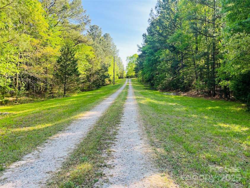 611 Stowe Road, Clover, SC 29710.  MLS# CAR4249754, YatesRealty ID 8302. 