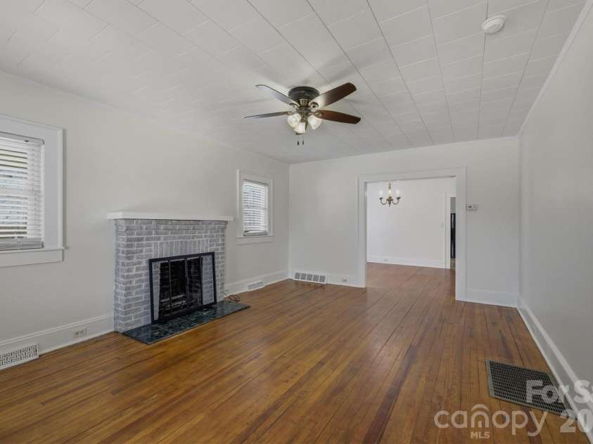 112 Myrtle Street, Morganton, NC 28655.  MLS# CAR4337598, YatesRealty ID 8303. 