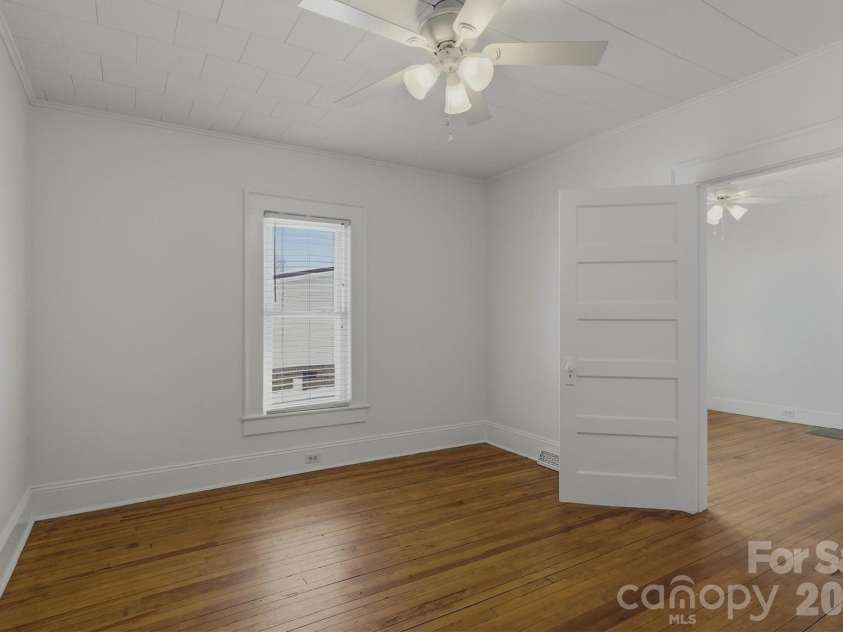112 Myrtle Street, Morganton, NC 28655.  MLS# CAR4337598, YatesRealty ID 8303. 