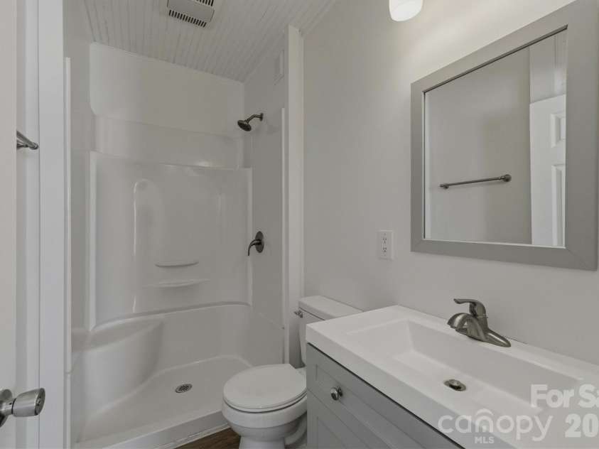 112 Myrtle Street, Morganton, NC 28655.  MLS# CAR4337598, YatesRealty ID 8303. 