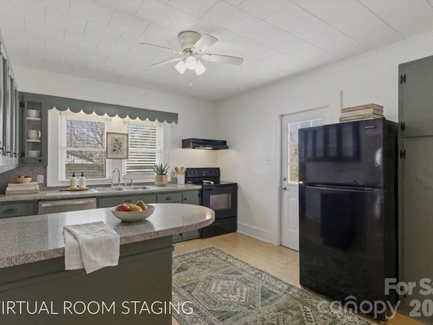 112 Myrtle Street, Morganton, NC 28655.  MLS# CAR4337598, YatesRealty ID 8303. 