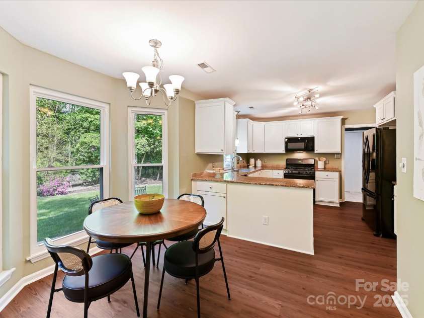 104 Aurora Lane, Huntersville, NC 28078.  MLS# CAR4248612, YatesRealty ID 8304. 