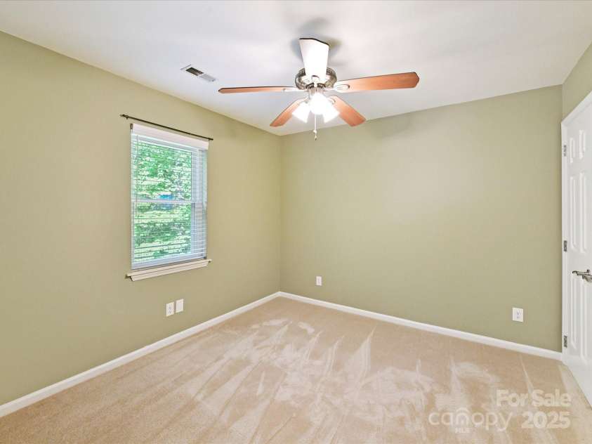 104 Aurora Lane, Huntersville, NC 28078.  MLS# CAR4248612, YatesRealty ID 8304. 