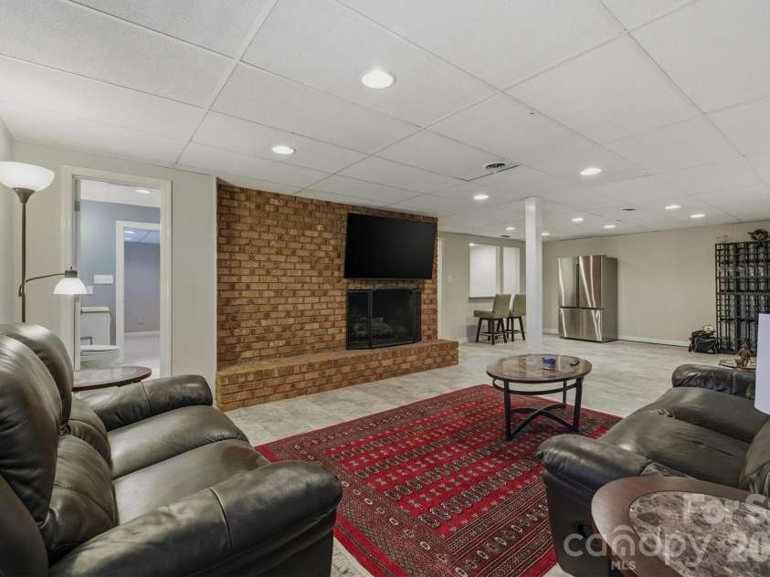 136 Mimosa Hills Drive, Morganton, NC 28655.  MLS# CAR4400765, YatesRealty ID 8304. 