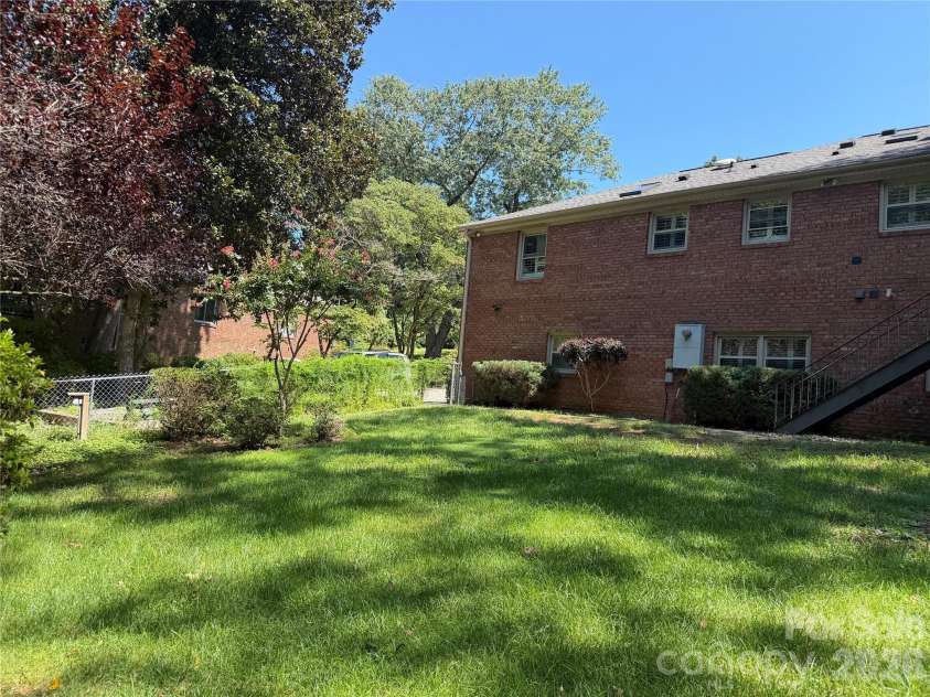 136 Mimosa Hills Drive, Morganton, NC 28655.  MLS# CAR4400765, YatesRealty ID 8304. 