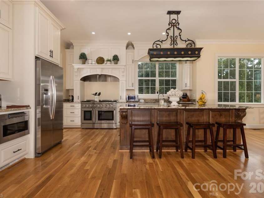 204 Violet Ridge, Lowgap, NC 27024.  MLS# CAR4335241, YatesRealty ID 8305. 