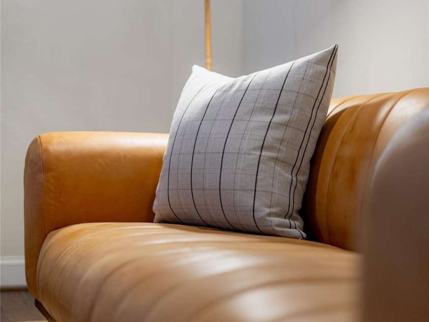 287 McDonald Avenue, Charlotte, NC 28203.  MLS# CAR4220329, YatesRealty ID 8306. 