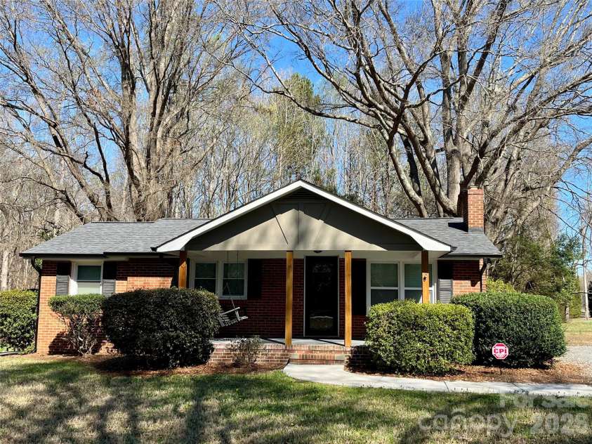 7714 Old Waxhaw Monroe Road, Waxhaw, NC 28173.  MLS# CAR4355316, YatesRealty ID 8306. 
