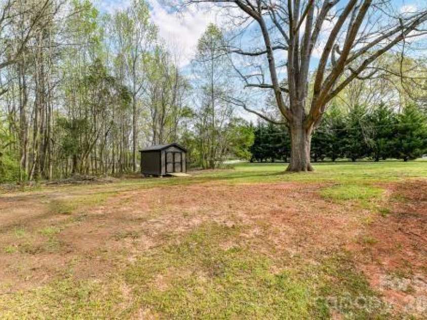 7714 Old Waxhaw Monroe Road, Waxhaw, NC 28173.  MLS# CAR4355316, YatesRealty ID 8306. 