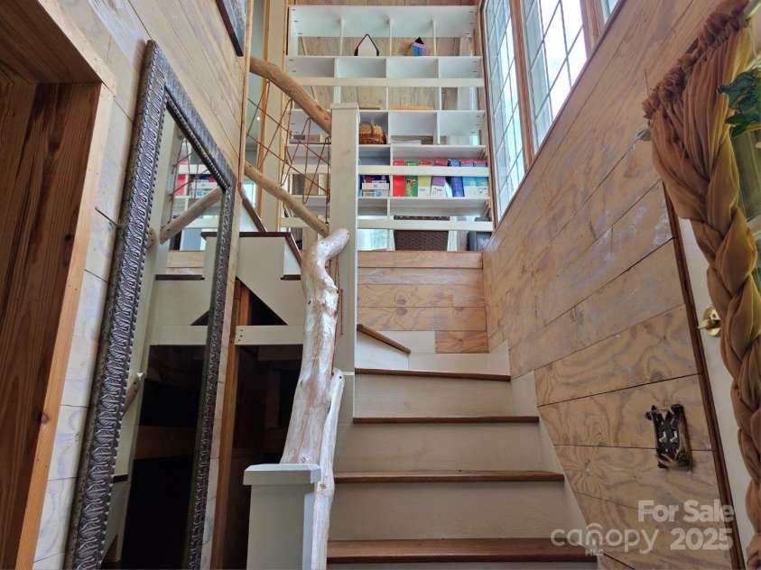 198 Clouse Lane, Taylorsville, NC 28681.  MLS# CAR4287714, YatesRealty ID 8307. 