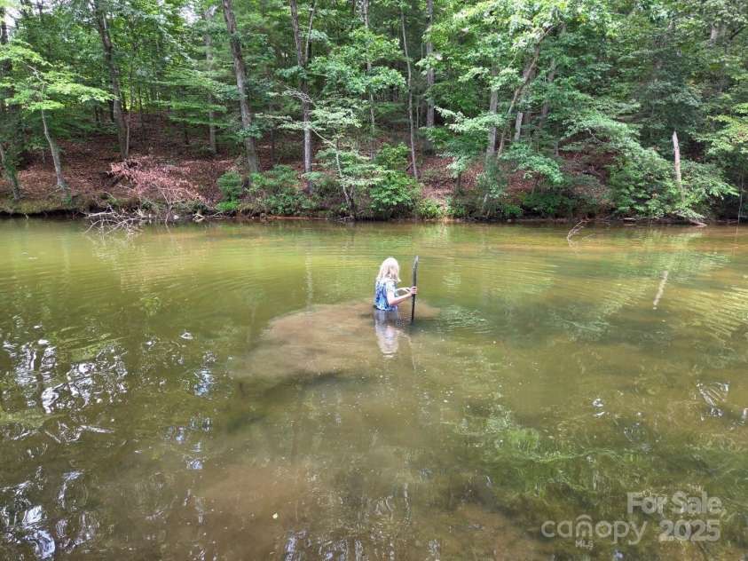 198 Clouse Lane, Taylorsville, NC 28681.  MLS# CAR4287714, YatesRealty ID 8307. 