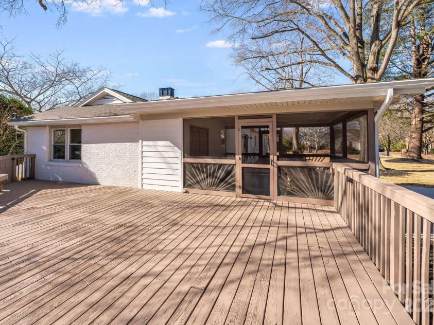 10512 Roseberry Court, Charlotte, NC 28277.  MLS# CAR4215414, YatesRealty ID 8308. Deck - screened in porch