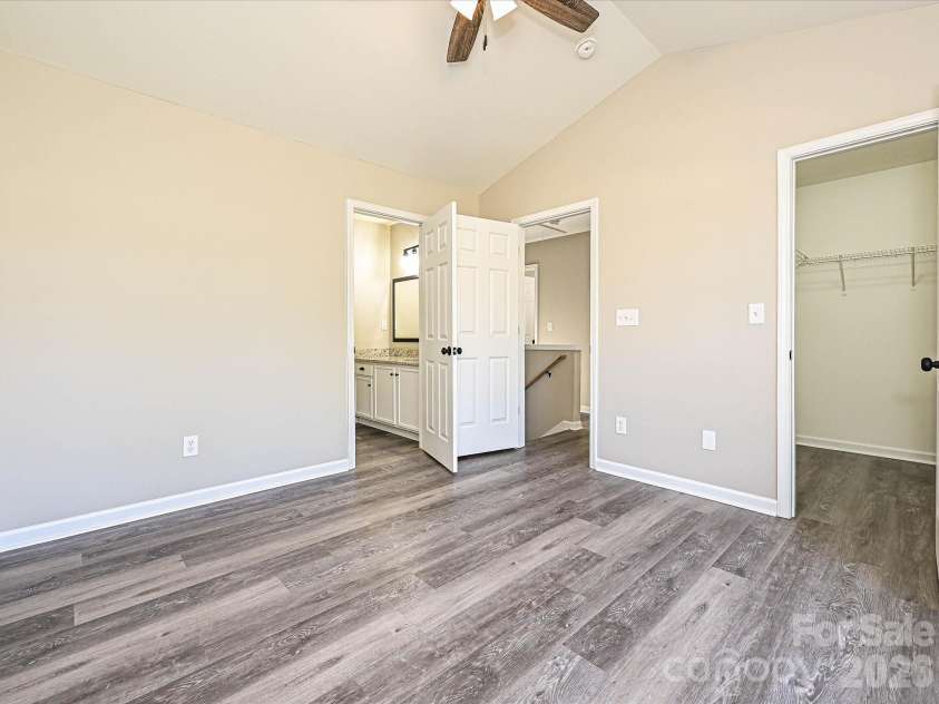 1140 Hannah Rae Court, Charlotte, NC 28214.  MLS# CAR4359932, YatesRealty ID 8308. 