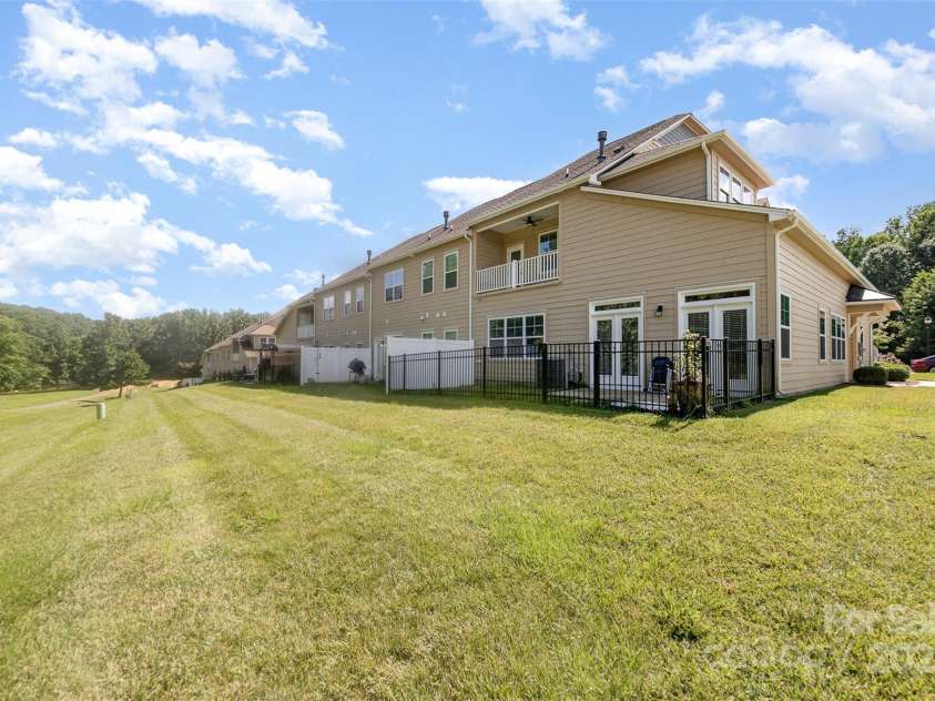 4194 La Crema Drive, Charlotte, NC 28214.  MLS# CAR4219984, YatesRealty ID 8309. 