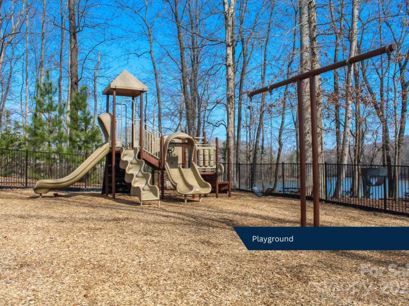 4194 La Crema Drive, Charlotte, NC 28214.  MLS# CAR4219984, YatesRealty ID 8309. 