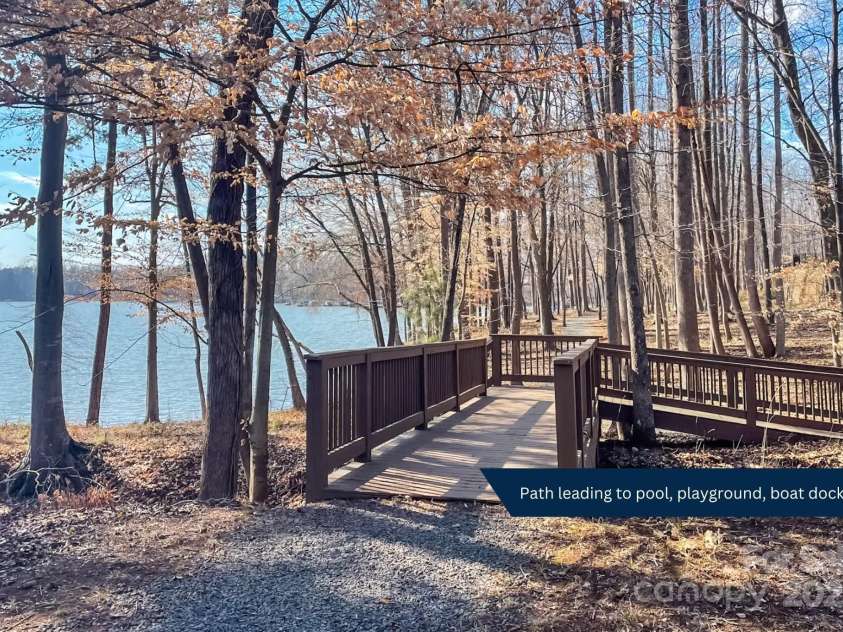 4194 La Crema Drive, Charlotte, NC 28214.  MLS# CAR4219984, YatesRealty ID 8309. 