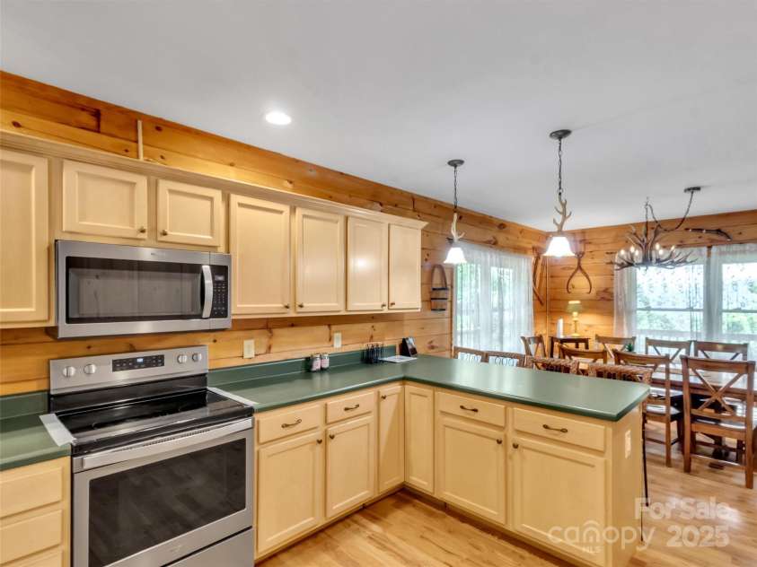 1064 Point Of View Drive, Waynesville, NC 28785.  MLS# CAR4277940, YatesRealty ID 831. 