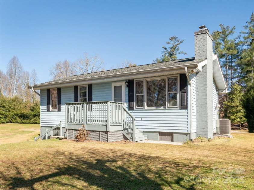 3021 Kanuga Road, Hendersonville, NC 28739.  MLS# CAR4323092, YatesRealty ID 831. 