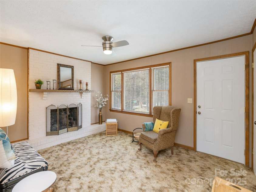 3021 Kanuga Road, Hendersonville, NC 28739.  MLS# CAR4323092, YatesRealty ID 831. 