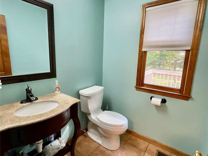 142 Scotland Drive, Mooresville, NC 28115.  MLS# CAR4189397, YatesRealty ID 8311. 