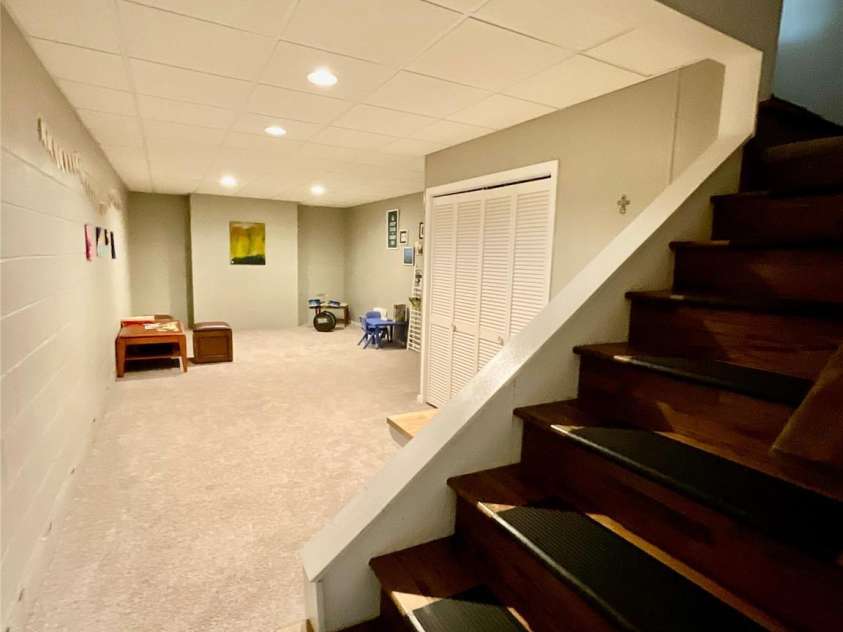 142 Scotland Drive, Mooresville, NC 28115.  MLS# CAR4189397, YatesRealty ID 8311. 