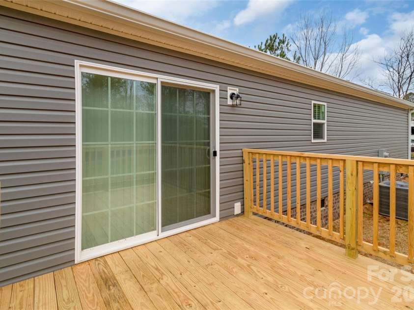 111 Overcash Road, Troutman, NC 28166.  MLS# CAR4341710, YatesRealty ID 8312. 
