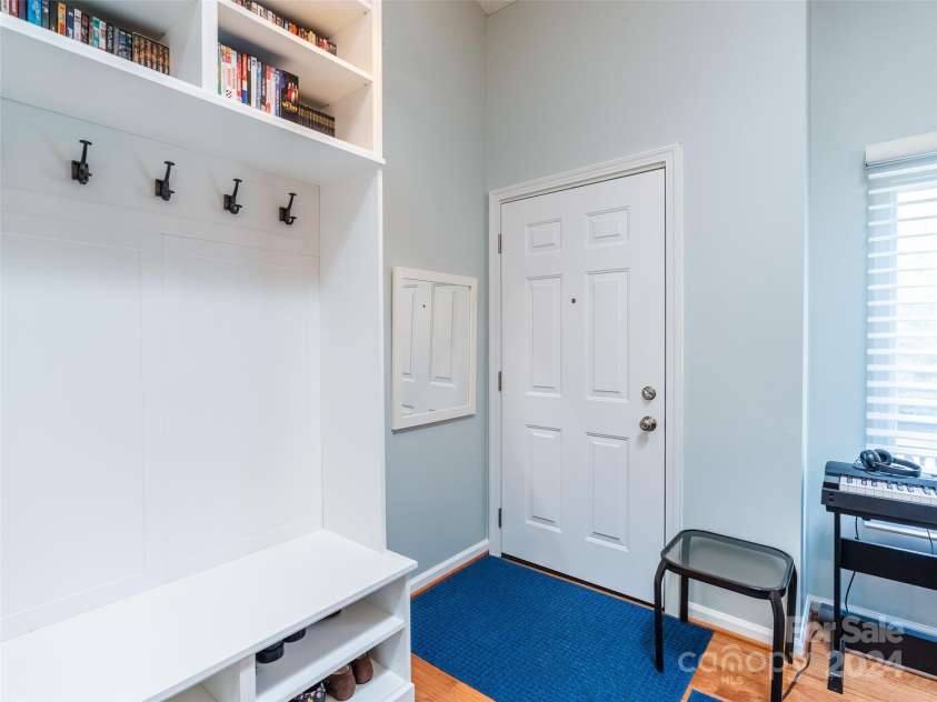 211 Cheyenne Court, Asheville, NC 28803.  MLS# CAR4160784, YatesRealty ID 8314. Entryway with built-ins.