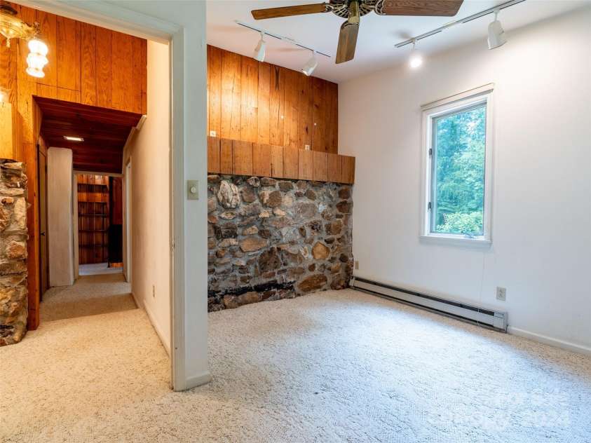127 Springside Road, Asheville, NC 28803.  MLS# CAR4171365, YatesRealty ID 8316. Corner bedroom