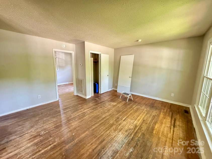 1025 Jones Avenue Extension, Rock Hill, SC 29730.  MLS# CAR4277658, YatesRealty ID 8317. 