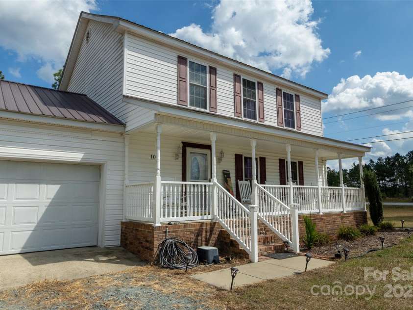 106 Old Coach Lane, Marston, NC 28363.  MLS# CAR4309031, YatesRealty ID 832. 