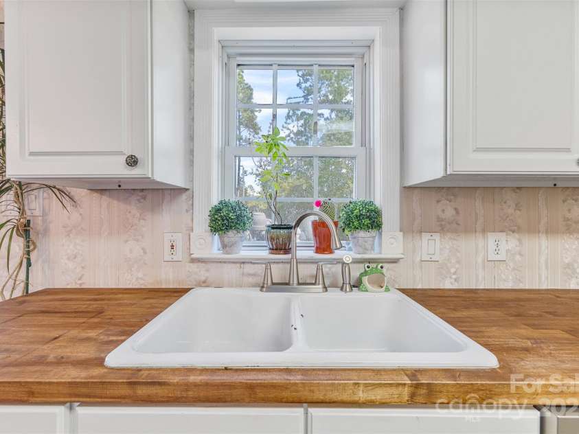 106 Old Coach Lane, Marston, NC 28363.  MLS# CAR4309031, YatesRealty ID 832. 