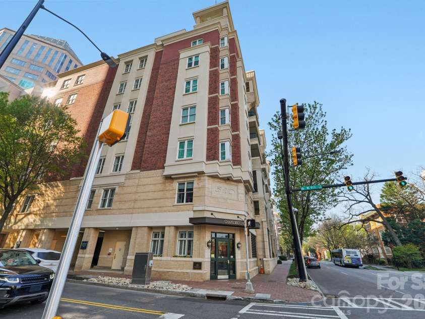 526 Church Street, Charlotte, NC 28202.  MLS# CAR4363606, YatesRealty ID 8320. 