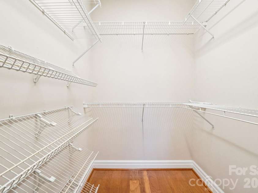 526 Church Street, Charlotte, NC 28202.  MLS# CAR4363606, YatesRealty ID 8320. 