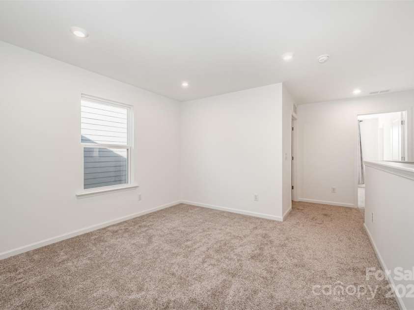 14042 Aikenwood Drive, Charlotte, NC 28278.  MLS# CAR4317842, YatesRealty ID 8321. 