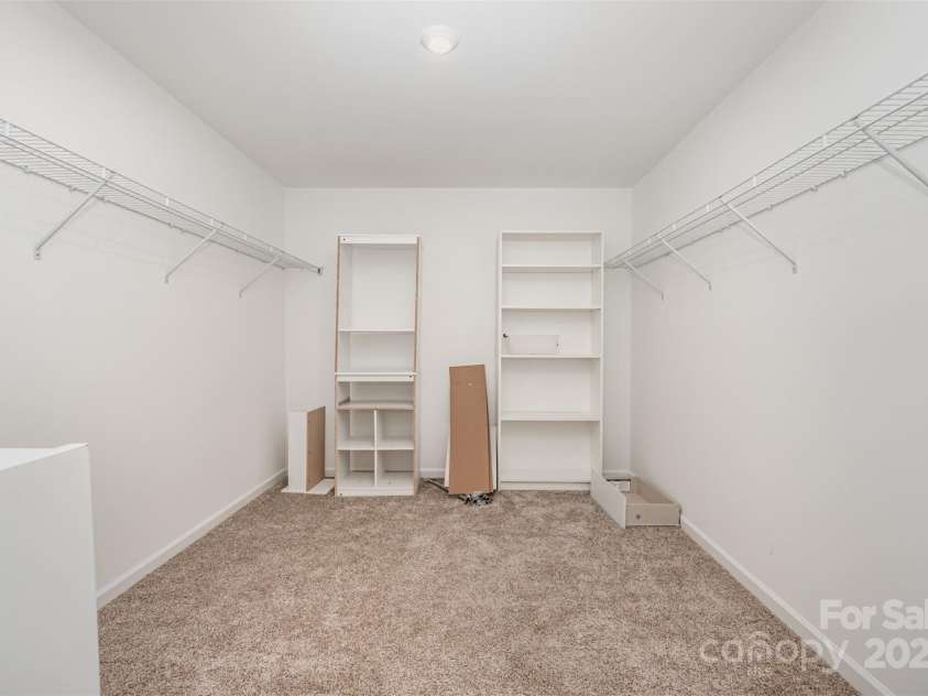 14042 Aikenwood Drive, Charlotte, NC 28278.  MLS# CAR4317842, YatesRealty ID 8321. 