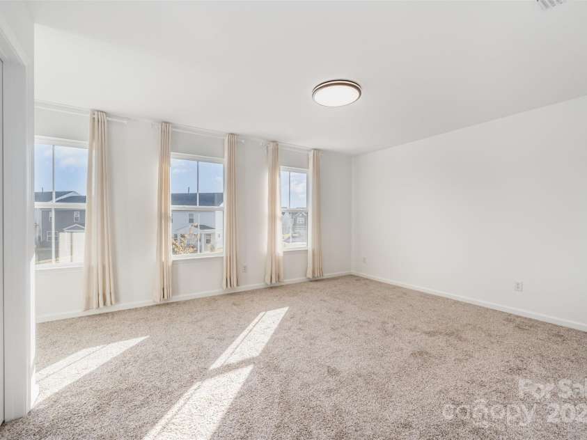 14042 Aikenwood Drive, Charlotte, NC 28278.  MLS# CAR4317842, YatesRealty ID 8321. 