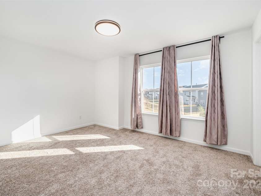 14042 Aikenwood Drive, Charlotte, NC 28278.  MLS# CAR4317842, YatesRealty ID 8321. 