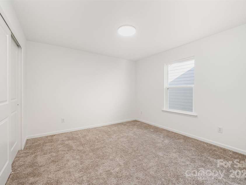 14042 Aikenwood Drive, Charlotte, NC 28278.  MLS# CAR4317842, YatesRealty ID 8321. 