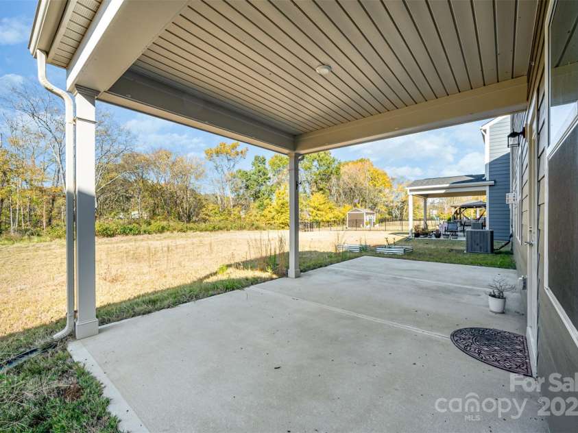 14042 Aikenwood Drive, Charlotte, NC 28278.  MLS# CAR4317842, YatesRealty ID 8321. 